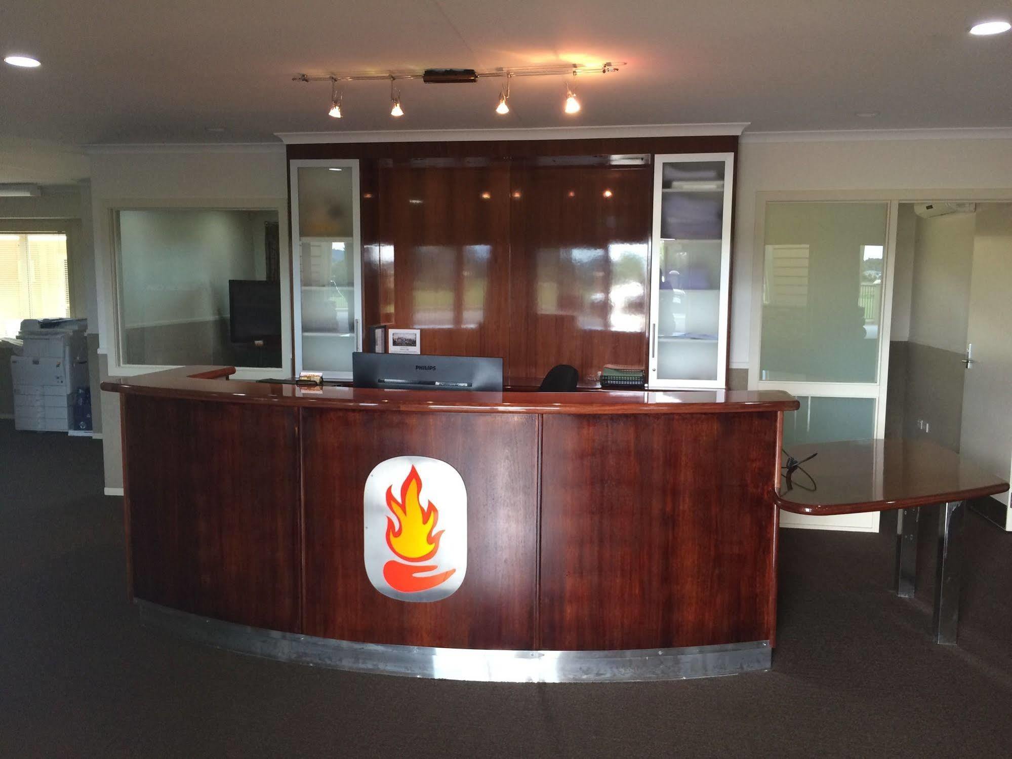 Bruce Pulman Lodge Papakura Exteriör bild