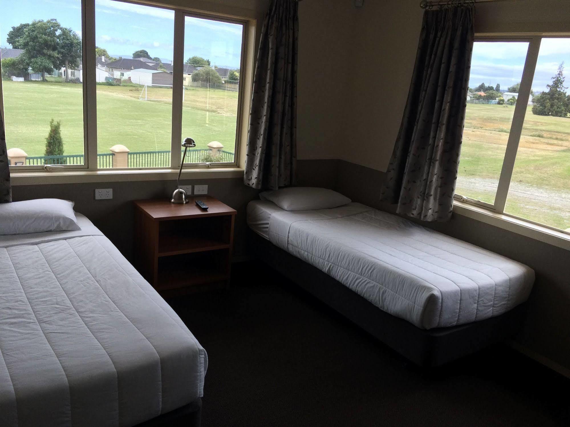 Bruce Pulman Lodge Papakura Exteriör bild