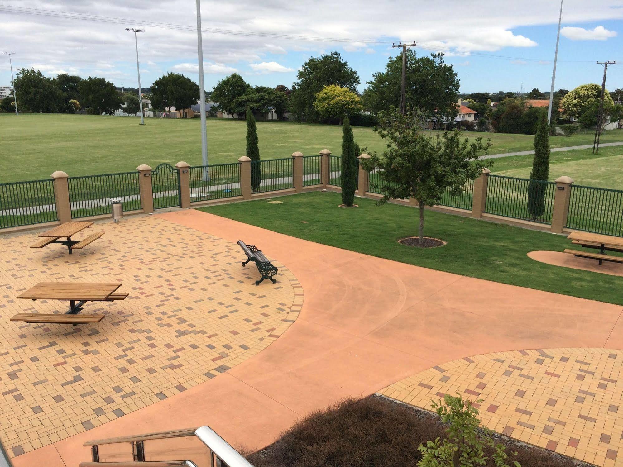 Bruce Pulman Lodge Papakura Exteriör bild